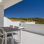 Stunning Views, Terrace, Pool, Wifi & Near Centre *