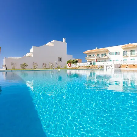 Stunning Views, Terrace, Pool, Wifi & Near Centre Apartment Tarifa